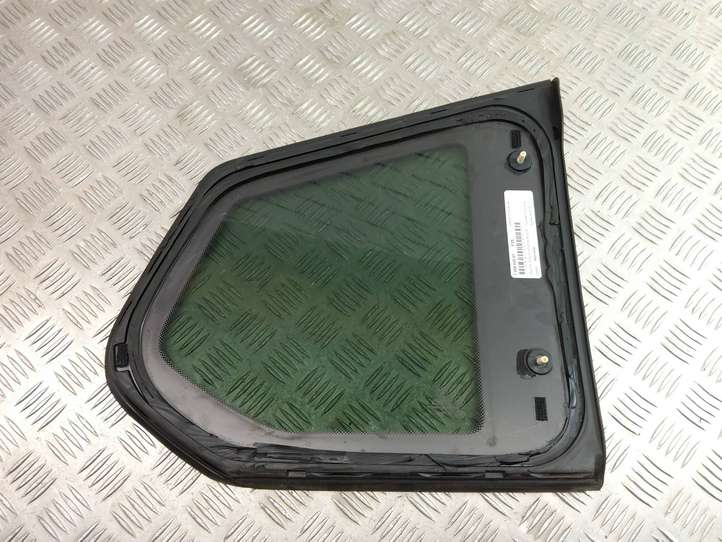 BMW X3 F25 (2010 - 2017)  7205625 Заднее боковое стекло кузова