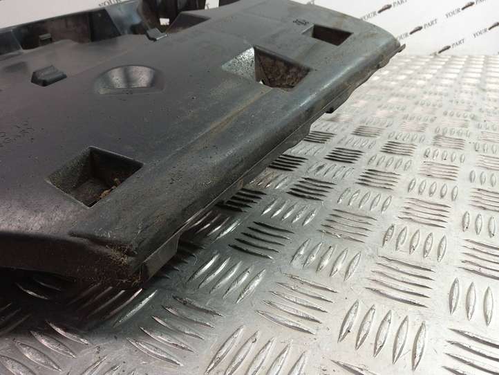 BMW 5 F10 F11 (2009 - 2016)  7331608 Держатель угловой части бампера (кронштейн)
