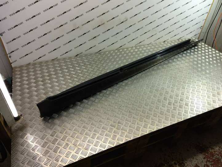 BMW 5 F10 F11 (2009 - 2016)  7184774 Порог