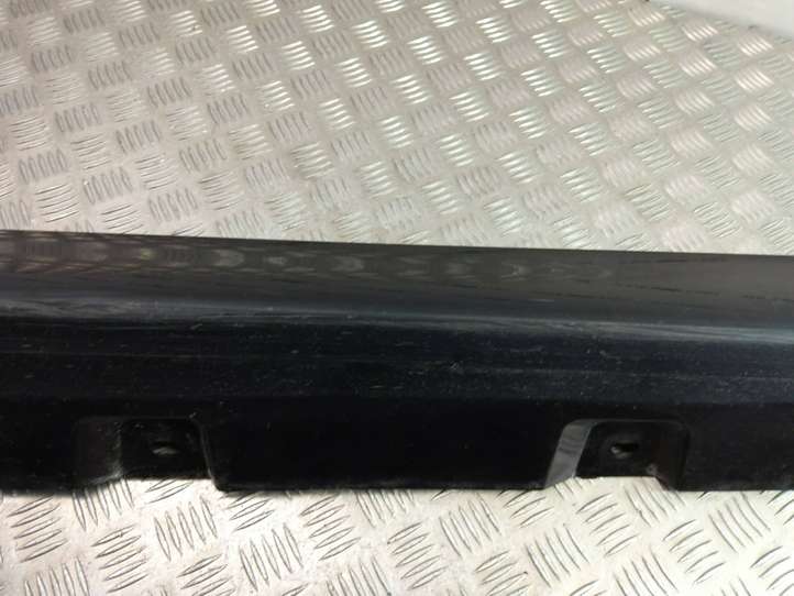 BMW 5 F10 F11 (2009 - 2016)  7184774 Порог