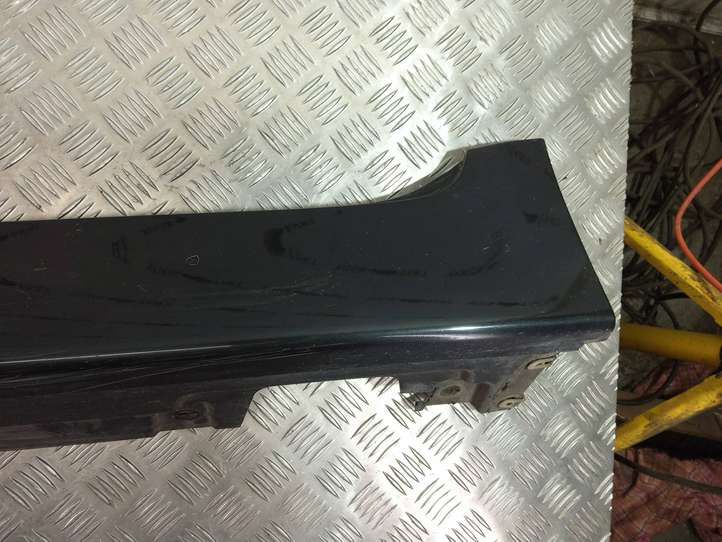 BMW 5 F10 F11 (2009 - 2016)  7184773 Порог