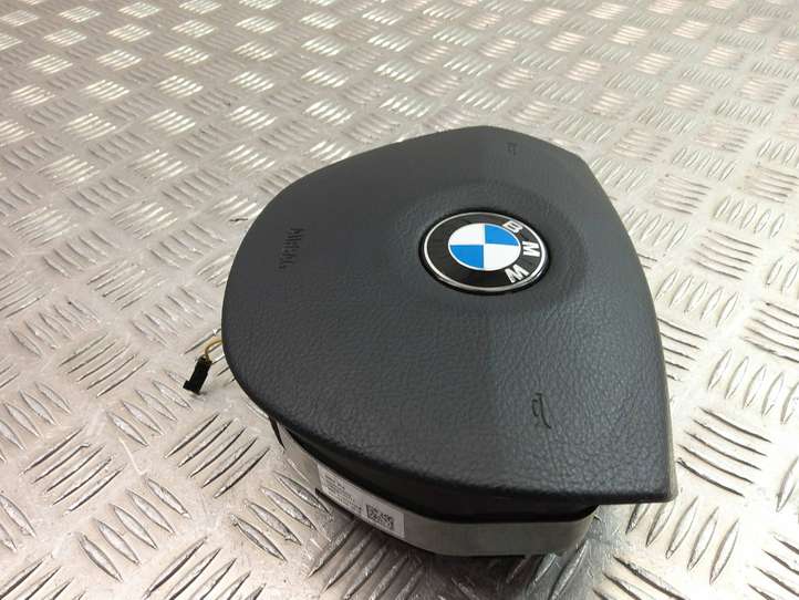 BMW 5 F10 F11 (2009 - 2016)  6783829 Подушка безопастности руля