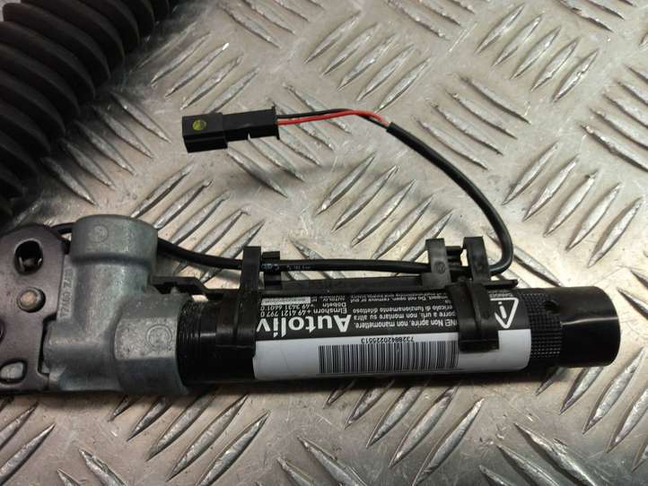 BMW 5 F10 F11 (2009 - 2016)  7328842 Передняя звукоизоляция