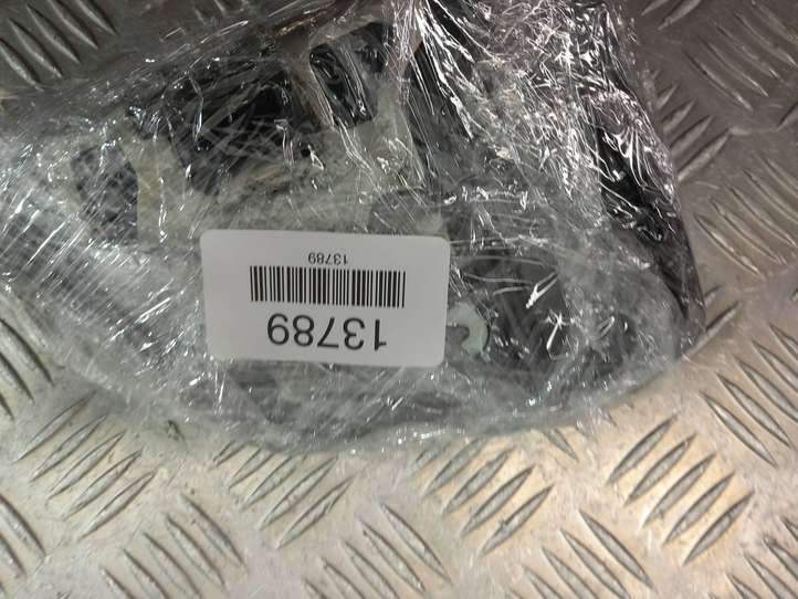 BMW 7 E65 E66 (2001 - 2008)  7036170 Передняя звукоизоляция