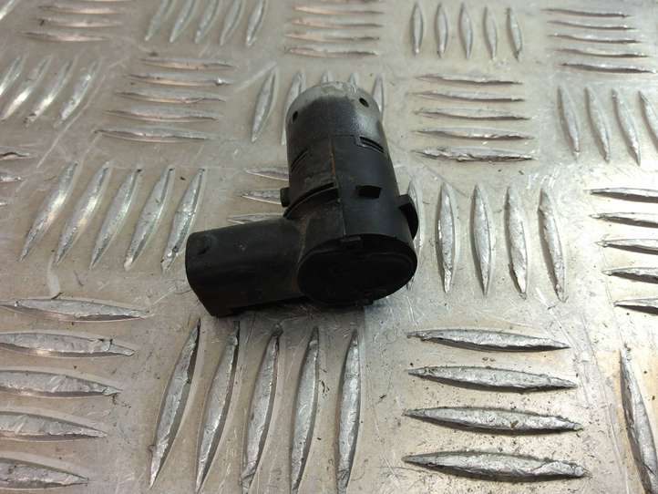 BMW 7 E65 E66 (2001 - 2008)  6907128 Кронштейн заднего датчика парковки (PDC)