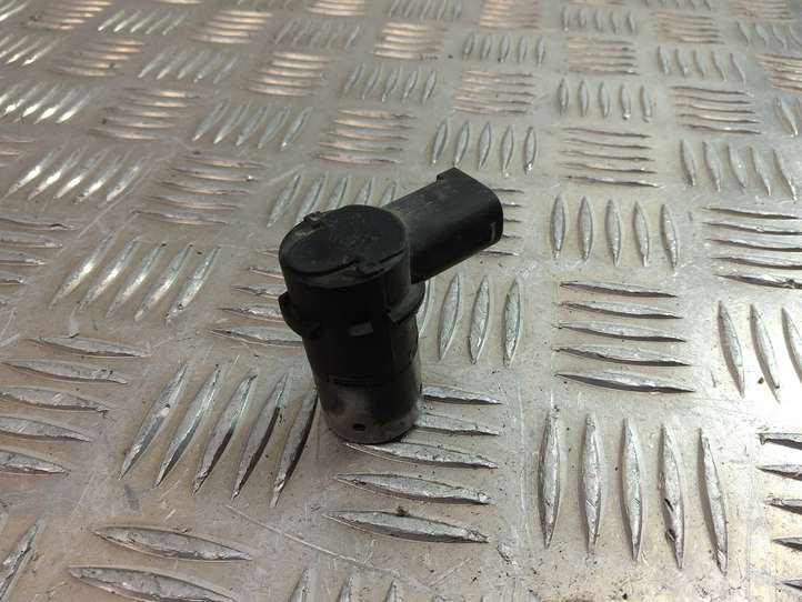 BMW 7 E65 E66 (2001 - 2008)  6907128 Кронштейн заднего датчика парковки (PDC)