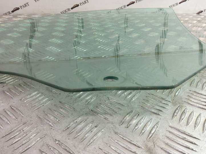 BMW 7 E65 E66 (2001 - 2008)  43R001605 Основное стекло передних дверей (четырехдверного автомобиля)