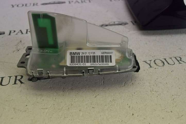 BMW X3 F25 (2010 - 2017)  9209431 Антенна (антенна GPS)