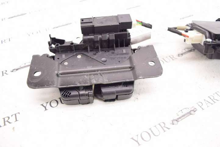 BMW X3 F25 (2010 - 2017)  7269544 Замок задней крышки