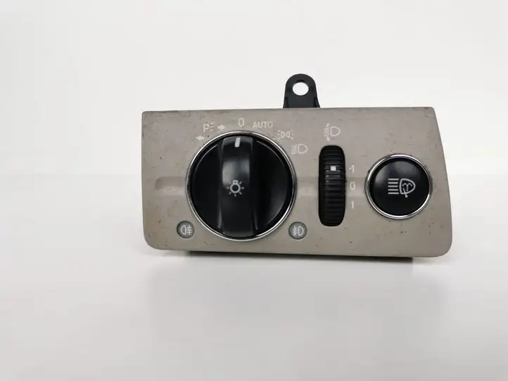 Mercedes-Benz E W211 (2002 - 2009) 2115450104 Включатель фонарей — фото 1