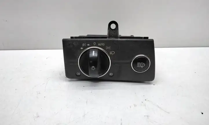 Mercedes-Benz E W211 (2002 - 2009) 2115450104 Включатель фонарей — фото 1
