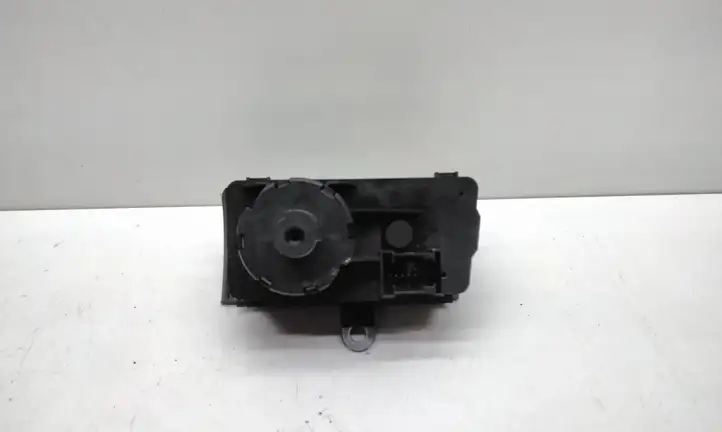 Mercedes-Benz E W211 (2002 - 2009) 2115450104 Включатель фонарей — фото 2