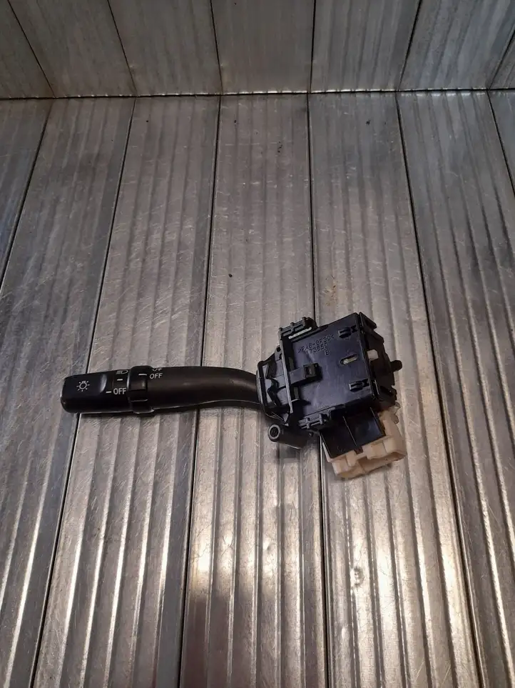 Toyota Corolla Verso AR10 (2004 - 2009) 8414005100 Подрулевой переключатель — фото 1