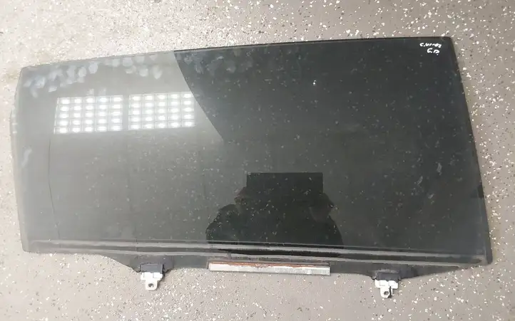 Toyota Corolla Verso AR10 (2004 - 2009) Стекло задней двери — фото 1