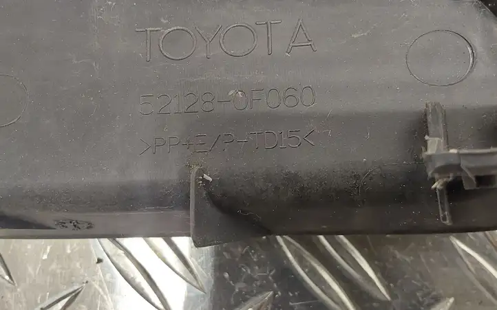 Toyota Corolla Verso AR10 (2004 - 2009) 521280F060 Решетка противотуманной фары — фото 2