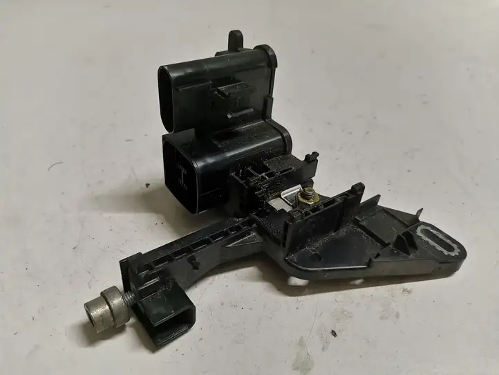 BMW 3 F30 F35 F31 (2012 - 2018) 929615101 Клеммный узел плюсовых проводов — фото 1
