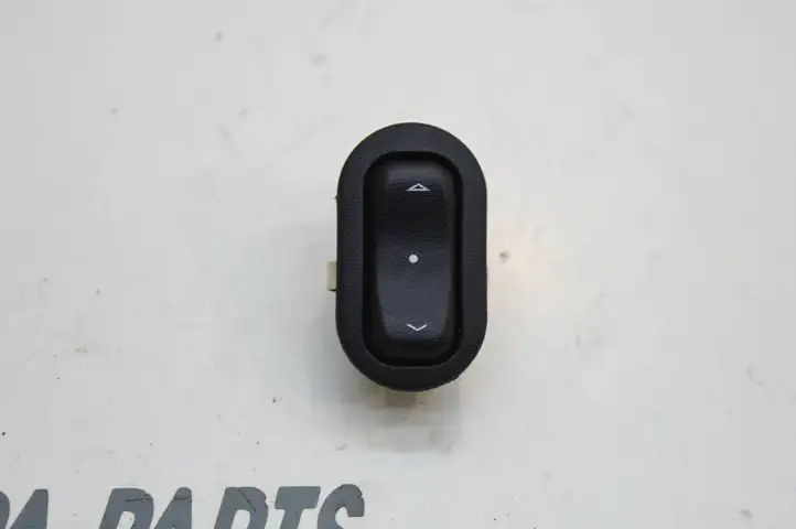 Opel Zafira A (1999 - 2003) Кнопка стеклоподъемников — фото 1