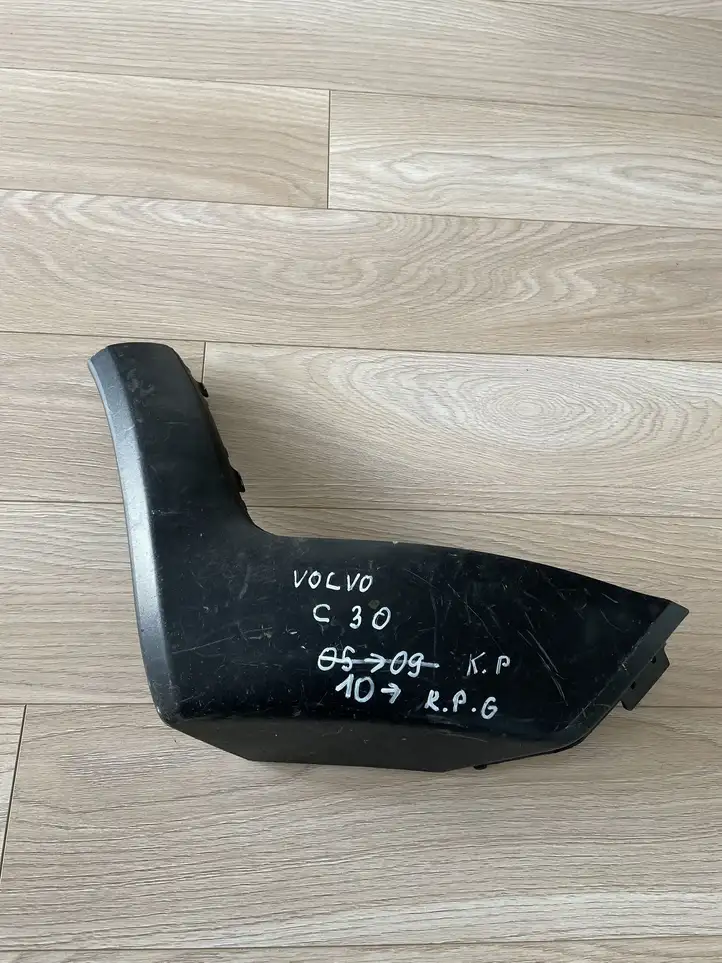 Volvo C30 (2010 - 2013) Угловая часть переднего бампера — фото 1