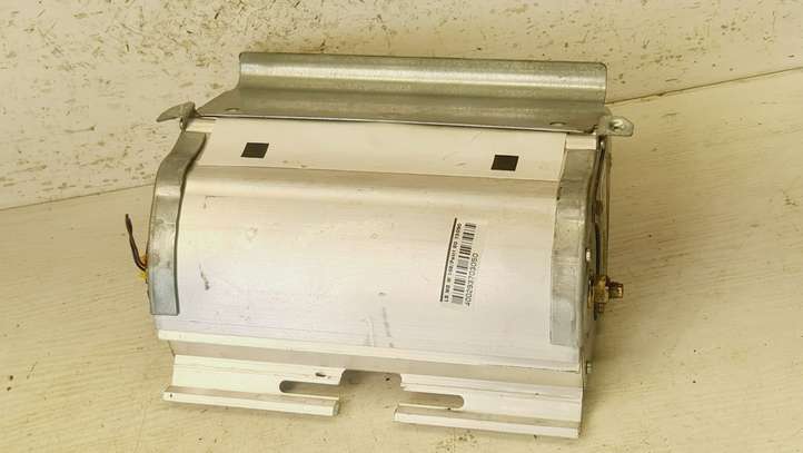 Mercedes-Benz A W168 (1997 - 2004)  1686013090 Подушка безопастности пассажира