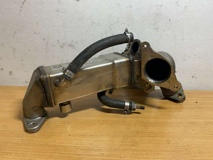 BMW 5 F10 F11 (2009 - 2016)  780544607 Клапан EGR