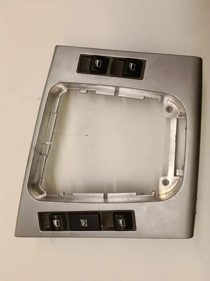 BMW 3 E46 (1998 - 2005) 61318381514 Кнопка стеклоподъемников — фото 1
