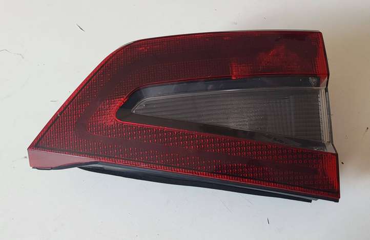 Ford Galaxy (2006 - 2010)  6M21-13A603-EB Задний фонарь в крышке багажника
