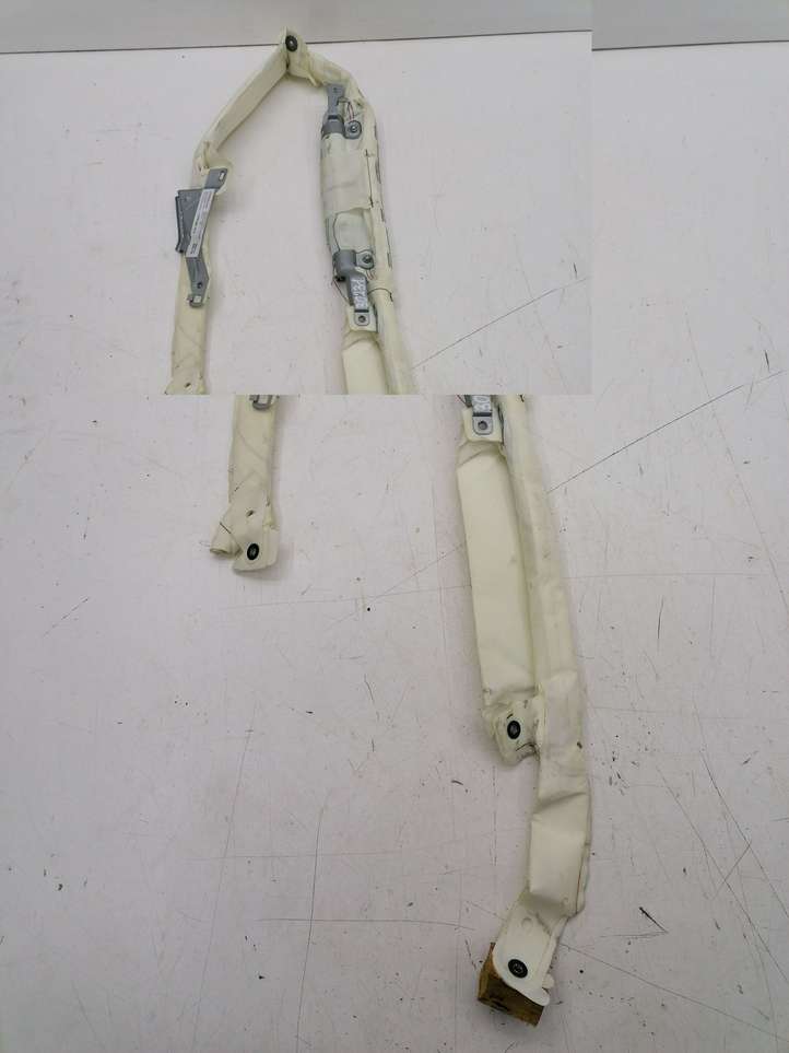 Seat Leon (1P) (2005 - 2012)  1P0880741 Звукоизоляция крыши