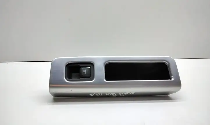 Volvo V50 (2008 - 2012) 8663819 Кнопка стеклоподъемников — фото 1