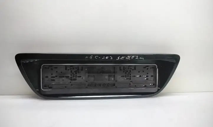 Mercedes-Benz C W203 (2000 - 2007) A2037500081 Комплект обшивки крышки багажника — фото 1