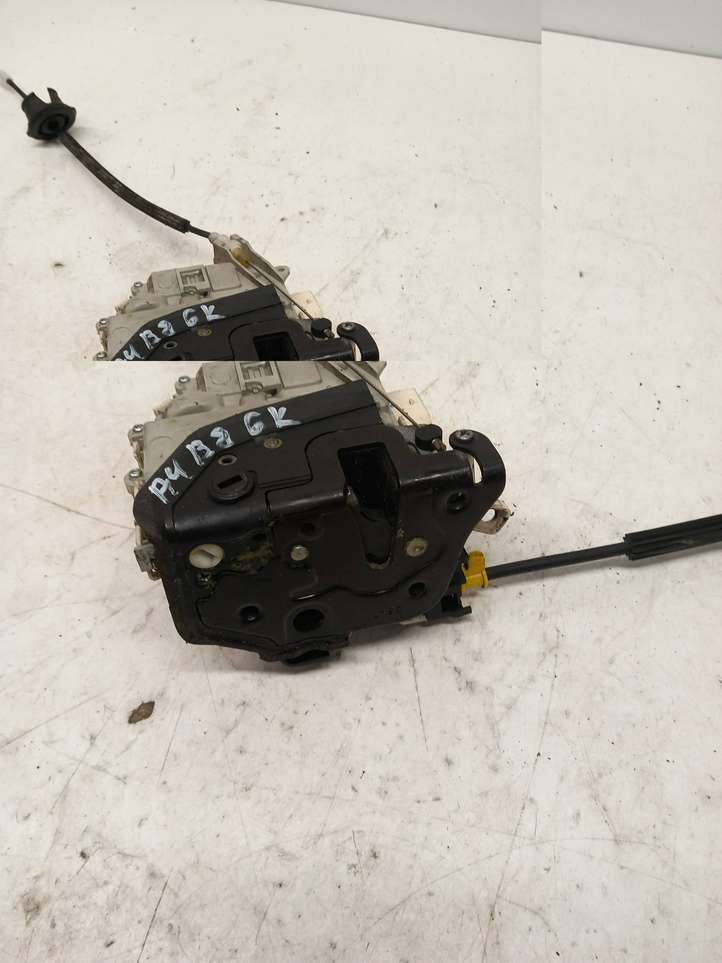 Audi A4 (2007 - 2011)  8K0839015C Замок задней двери