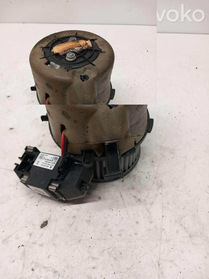 Audi A4 (2007 - 2011)  8K0820521 Вентилятор печки