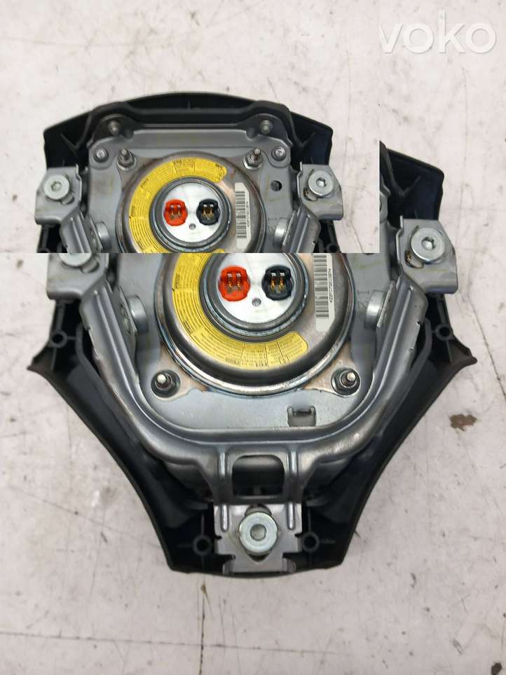 Toyota Corolla Verso AR10 (2004 - 2009)  Z2FC7321087 Подушка безопастности руля