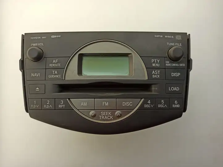 Toyota RAV 4 (XA30) (2006 - 2016) 8612042221 Магнитола / мультимедийная система — фото 1