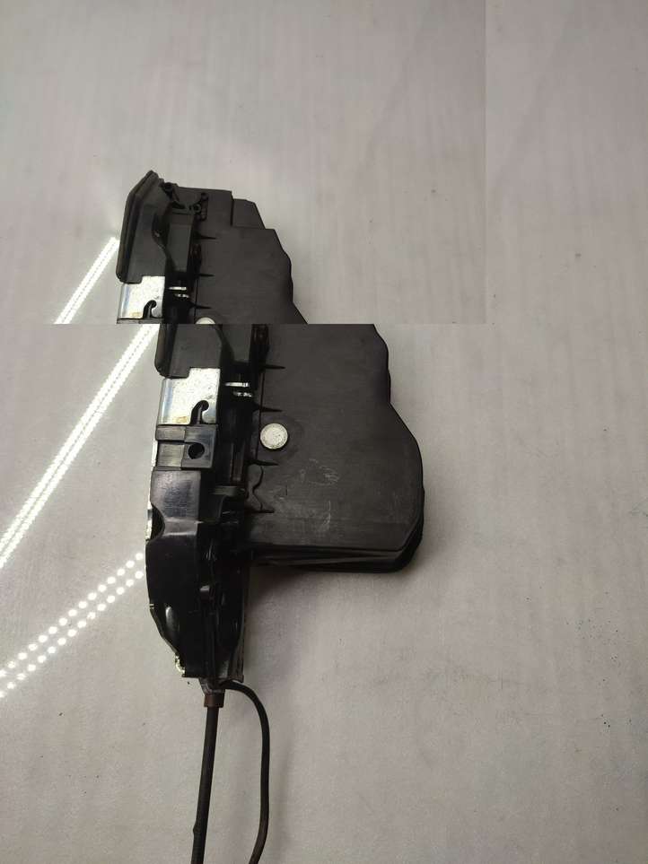 BMW 7 F01 F02 F03 F04 (2008 - 2016)  7185688 Механизм фиксации задней двери