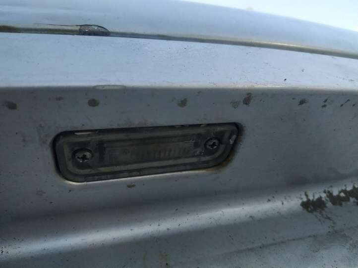 Mercedes-Benz C W203 (2000 - 2007)   Освещение номера