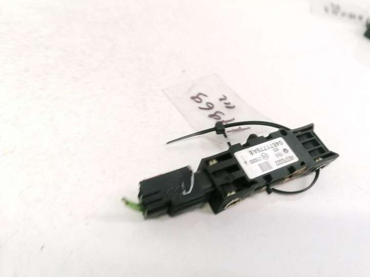 Chrysler Pacifica (2003 - 2008)  04671779AB Датчик удара надувных подушек