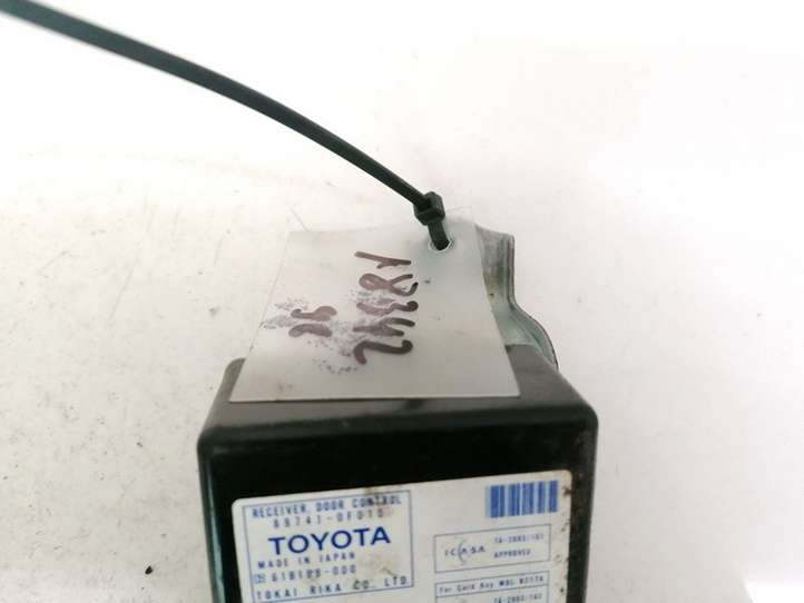 Toyota Corolla Verso AR10 (2004 - 2009)  897410F010 Блок управления дверью