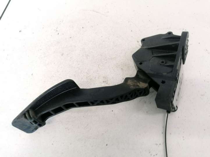 Subaru Forester SG (2006 - 2008)  1988007060 Педаль акселератора