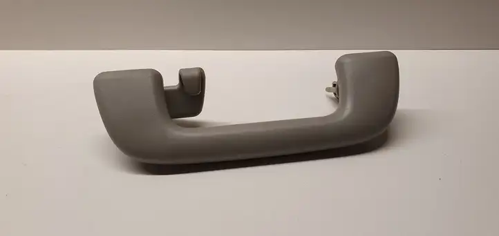 Toyota Corolla Verso AR10 (2004 - 2009) Потолочная ручка задняя — фото 1