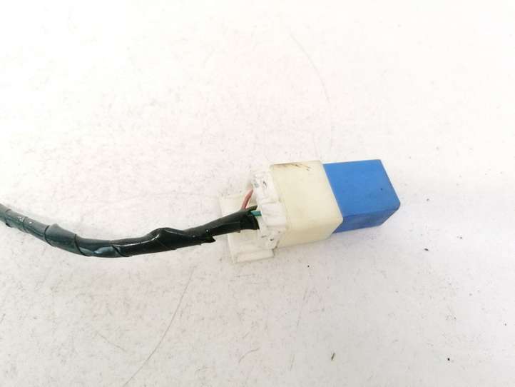 Nissan Navara D40 (2004 - 2015)  2523079917 Другое реле