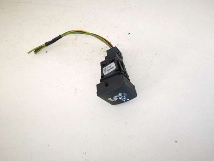 Citroen Berlingo (2008 - 2012)  96594887xt Включатель датчиков парковки