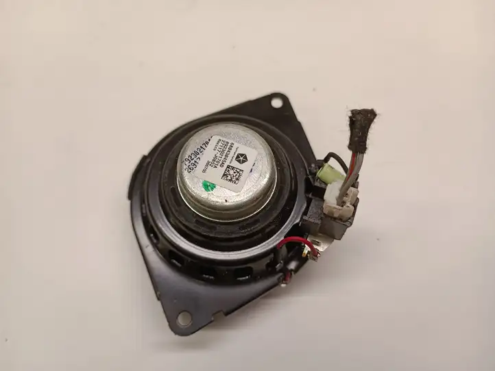 Jeep Grand Cherokee (2010 - 2021) 68043045AD Динамики задних дверей — фото 2