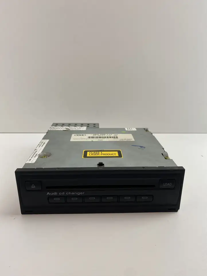Audi A6 Allroad C6 (2006 - 2008) 4E0035111 CD/DVD чейнджер — фото 1