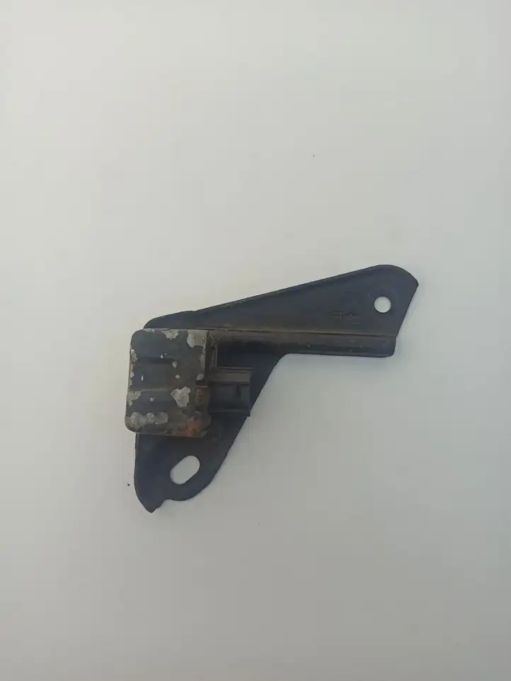 Toyota Corolla Verso E121 (2001 - 2004) 8917313020 Датчик удара SRS — фото 1