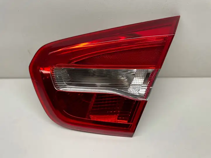 Mercedes-Benz GLA W156 (2013 - 2017) 1569060458 Задний фонарь в крышке багажника — фото 1