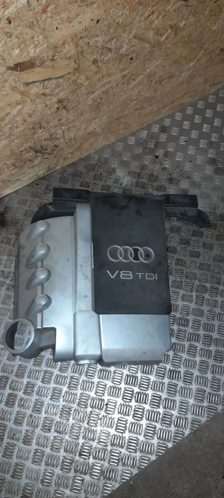 Audi A8 S8 D3 4E (2002 - 2005) Крышка двигателя декоративная — фото 1
