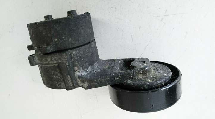 Opel Astra (1998 - 2004)  90571758a Устройство натяжки ремня