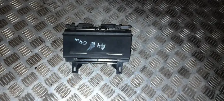 Audi A4 S4 B6 8E 8H (2000 - 2006) 8E0857951 Передняя пепельница — фото 1