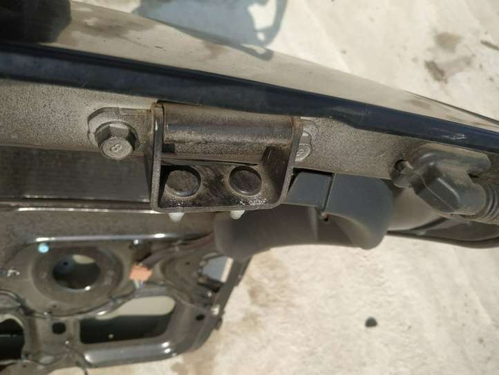 Hyundai ix 55 (2006 - 2012)   Петля (петли) задней крышки
