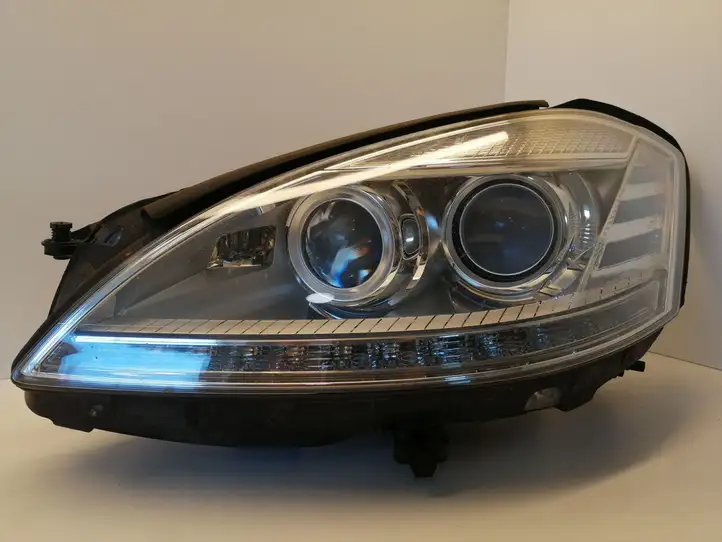 Mercedes-Benz S W221 (2005 - 2013) A2218206759 Передняя фара — фото 1